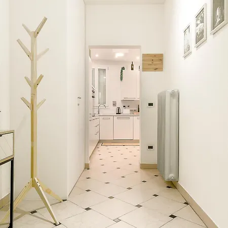 Rismondo 89 - 90m Piazza Roma Apartmán Modena